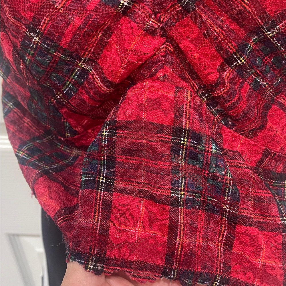 TorridCurve 3 Stylish Red Plaid Crop Top - Picture 4 of 11